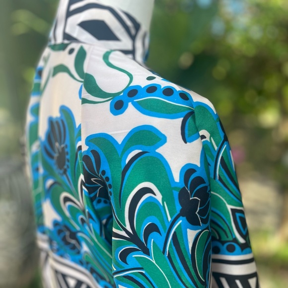 Vibrant Vintage Midi Dress in Blue and Green Paisley with a P-Bow - Picture 6 of 6